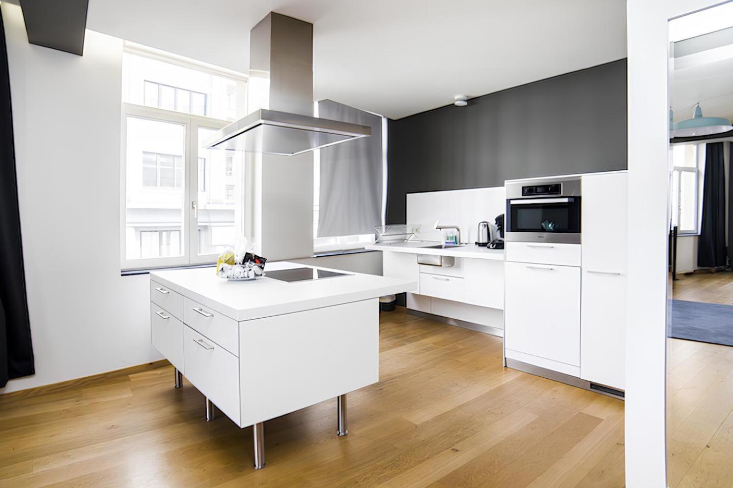 Smartflats - Monnaie Apartment Brussels Luaran gambar